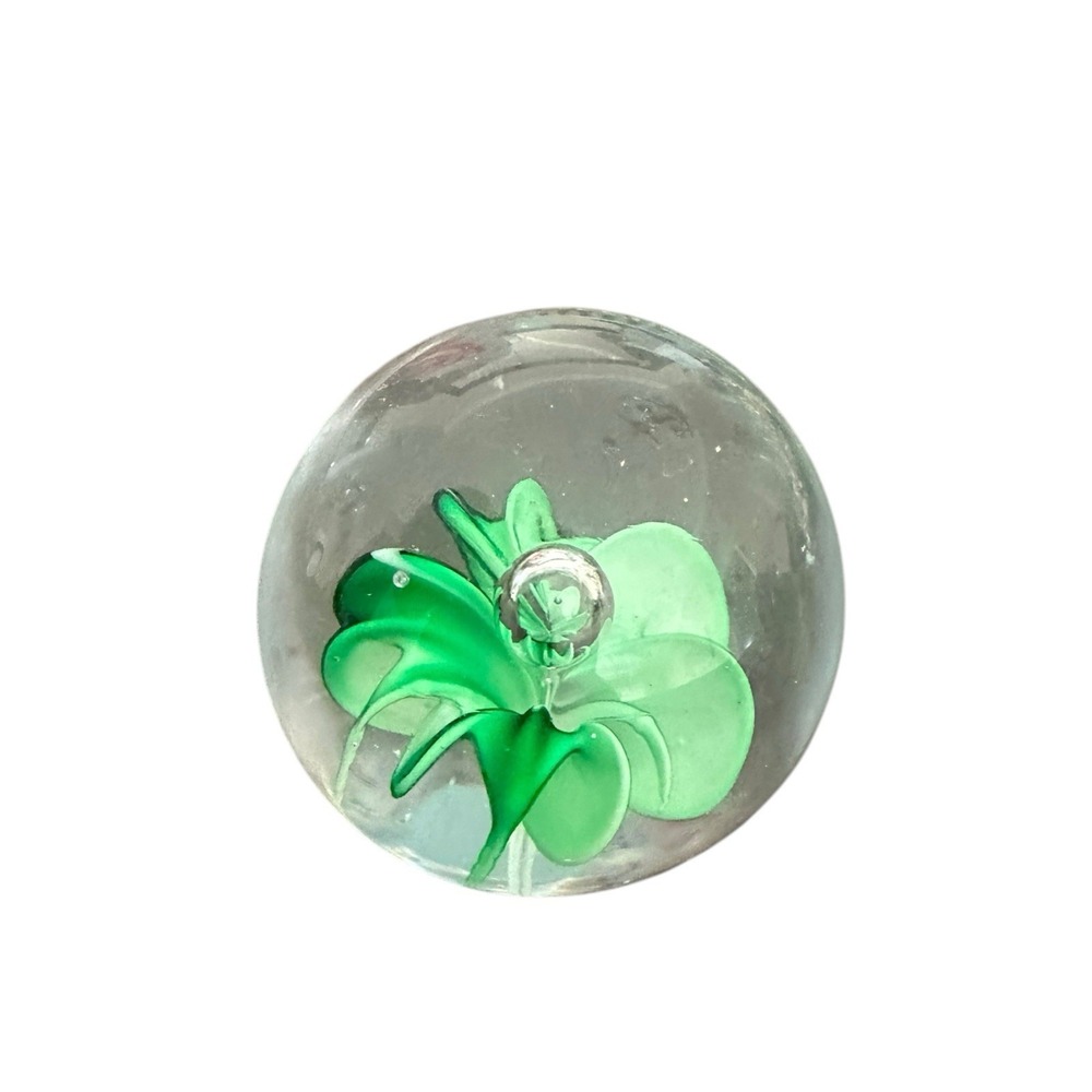 Dynasty Gallery‎ Heirloom Collectibles Paperweight Green Leaf